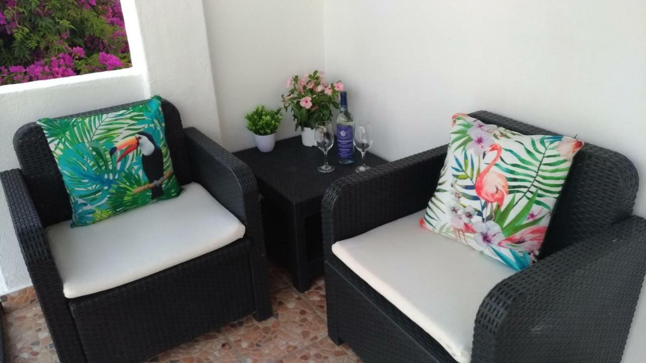 Apt Cardoso 3 Ao Lado Da Praia Peneco Albufeira Exteriör bild